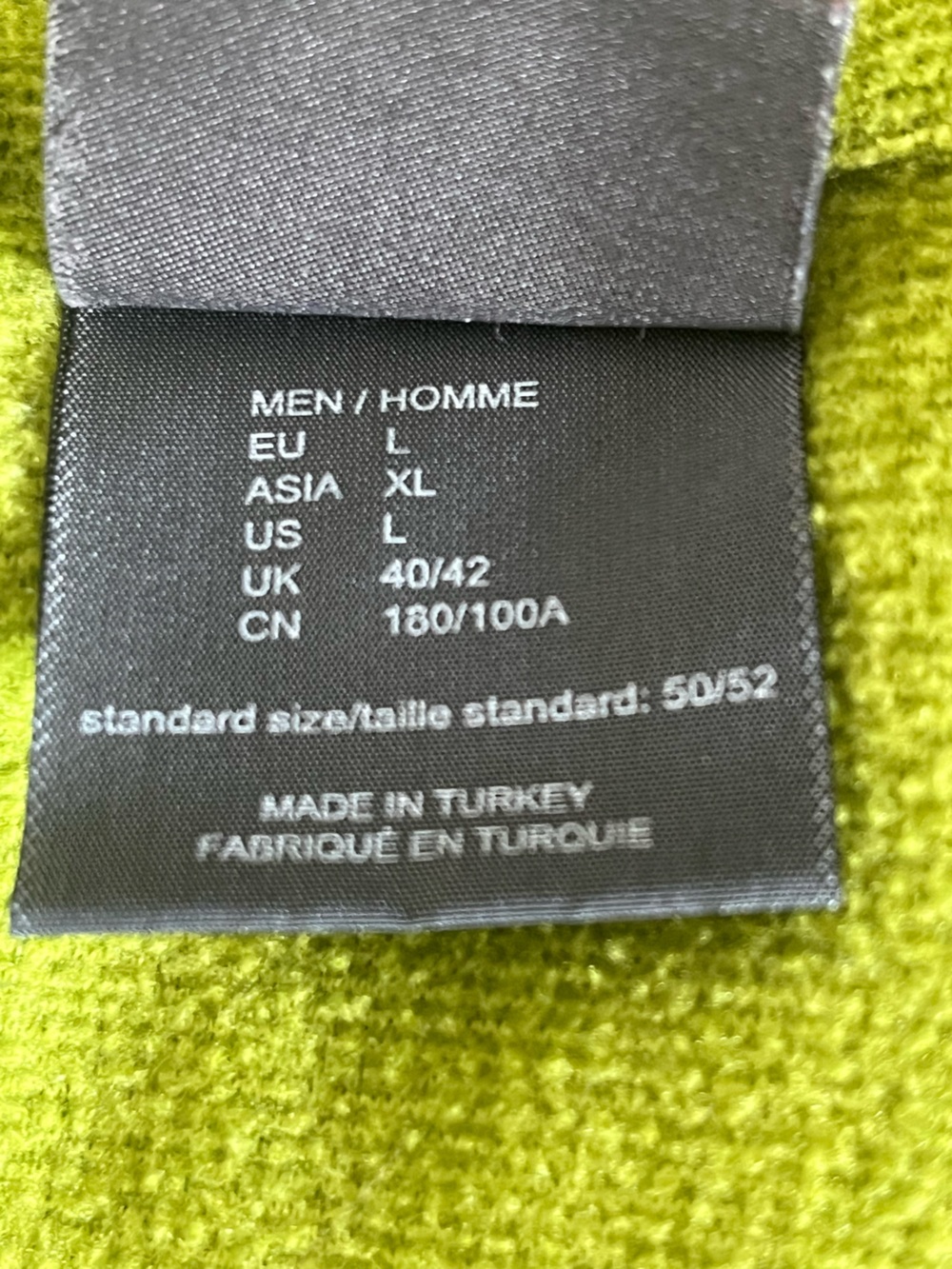 Jack Wolfskin Men's Lime Green Half-Zip Fleece Pullover - Picture 5 of 10